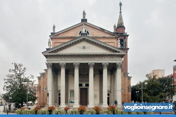 Non frequentano l’ora di religione, 5 bambini lasciati fuori dal Duomo cittadino durante una gita. 