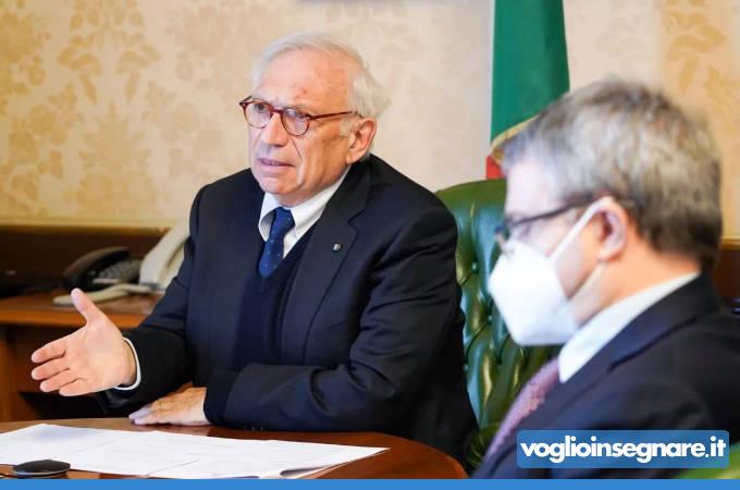 Miur, si è dimesso il consigliere giuridico di Bianchi, in polemica con la riforma della scuola.