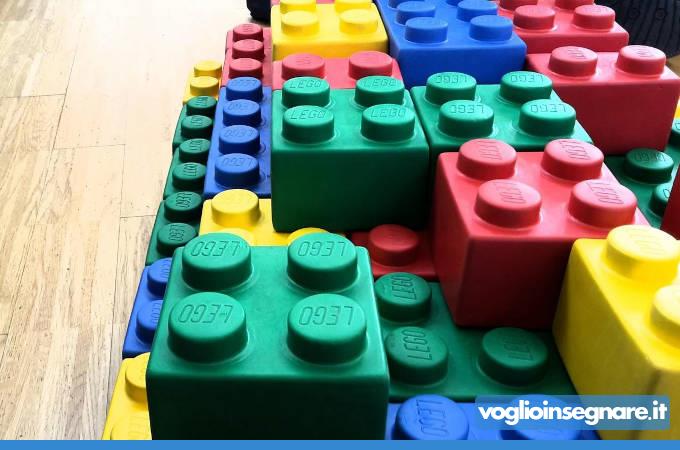 Insegnare chimica usando i Lego. L'Italian Teacher Award a un Professore di Pavia.