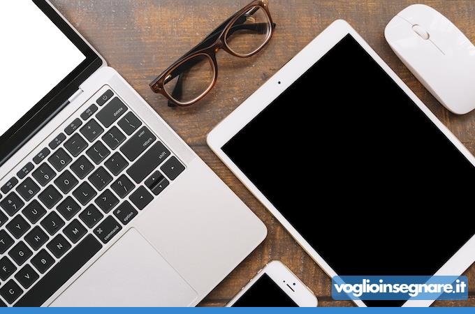 La tua scuola può ottenere PC e tablet gratis? Come candidarsi all'avviso MIM entro il 12 maggio 2026