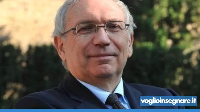 Il ministro Bianchi a Radio 24: «obiettivo di tutti è la scuola in presenza al 100%»