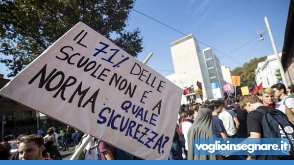 Studenti in piazza contro Di Maio e Salvini in oltre 70 città italiane