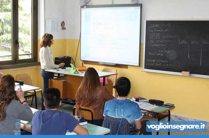 Liguria, mancano la metà degli insegnanti previsti. Cattedre per 1.500 supplenti.