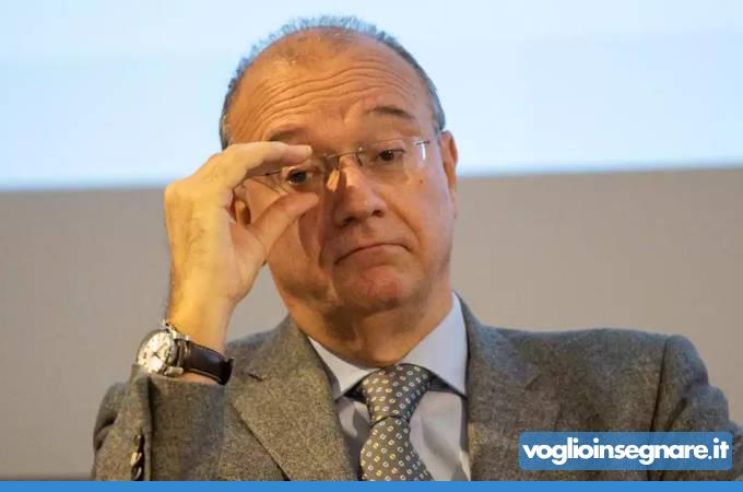 «L’umiliazione è fondamentale per la crescita degli alunni». È polemica sulle parole del ministro Valditara